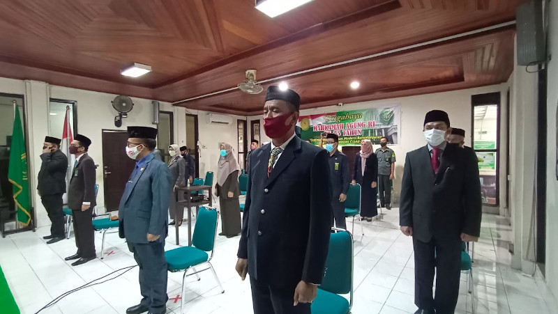 hut ri 75 4